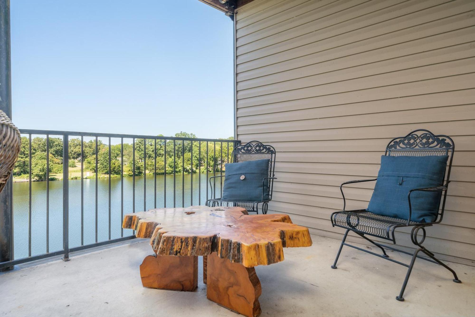 Ember'S View, Spa City Jewel- Lovely Lake Condo Hot Springs Ngoại thất bức ảnh